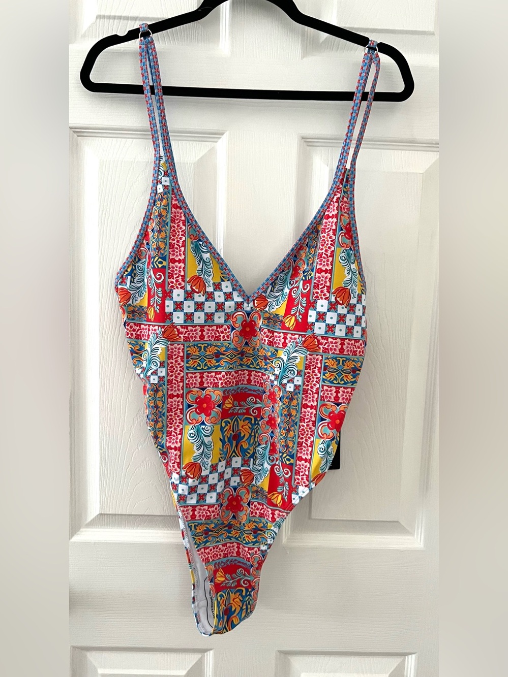 Fashion‎ Nova Kailua One Piece Swimsuit XL NWT Colorful Tile Print